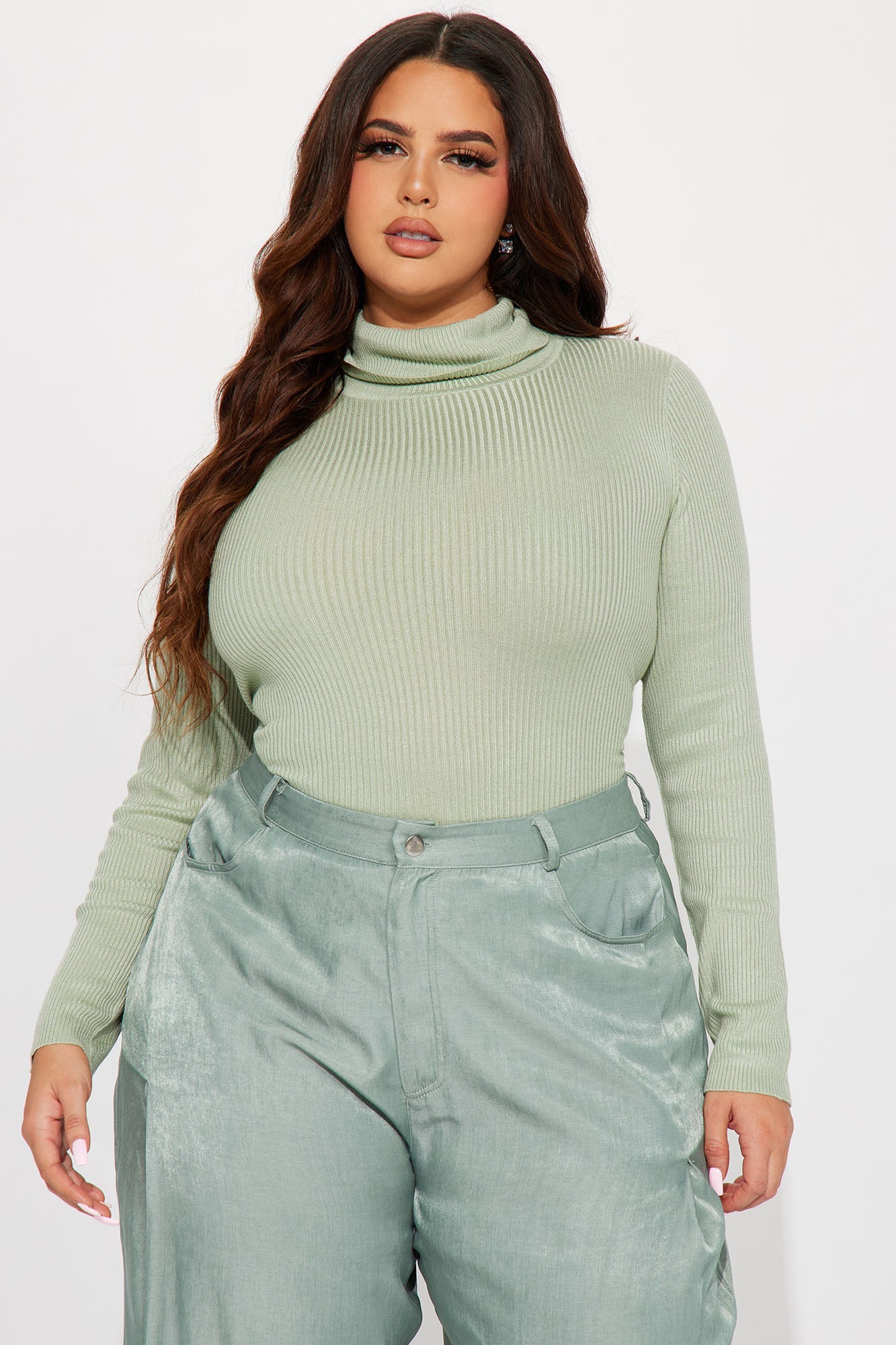 All The Glory Turtle Neck Sweater - Hunter