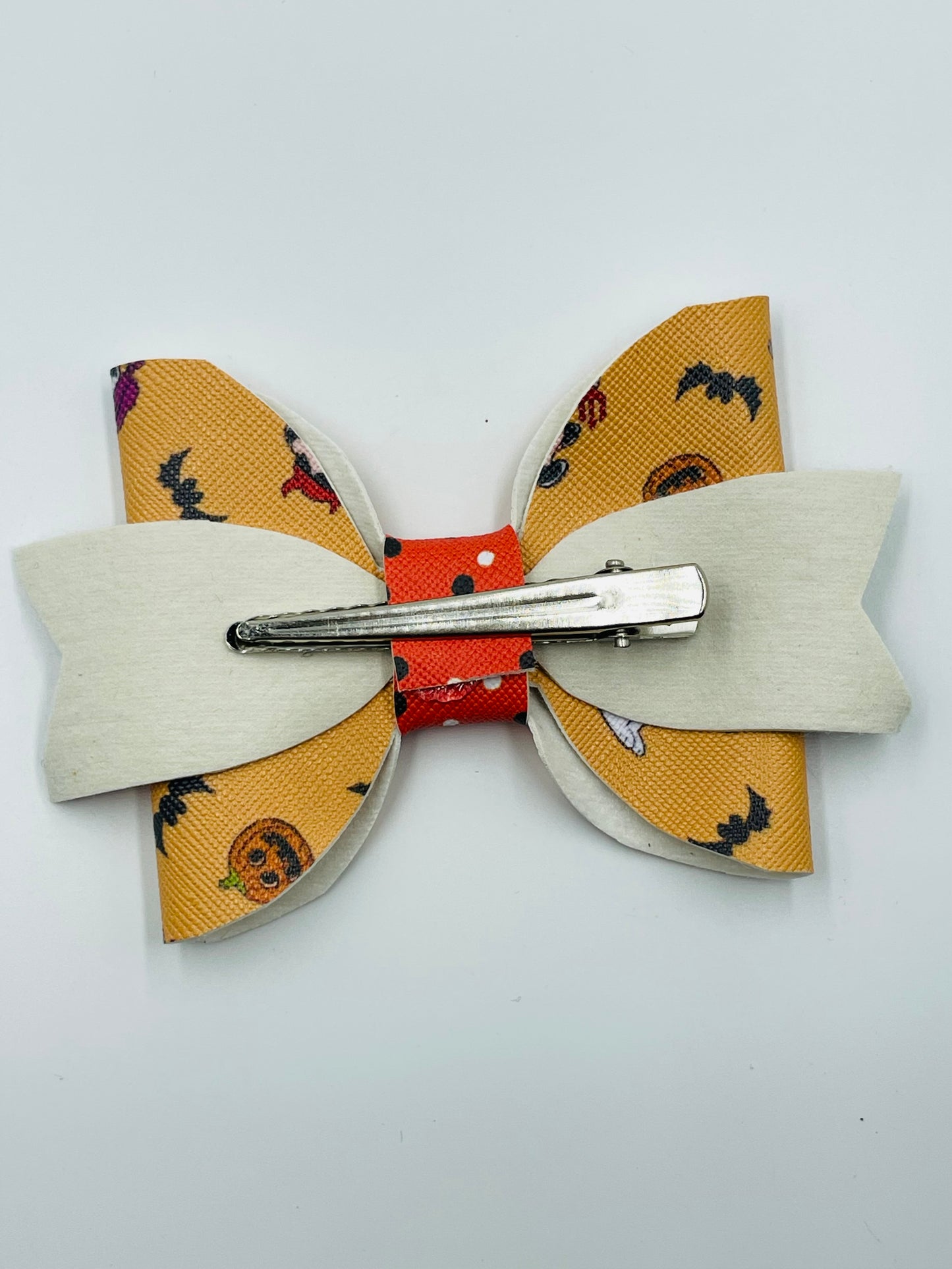 Peanuts Great Pumpkin Stacked Bow