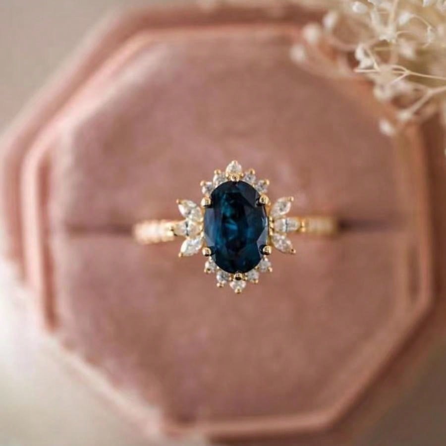 Royal Ring,  Blue Sapphire