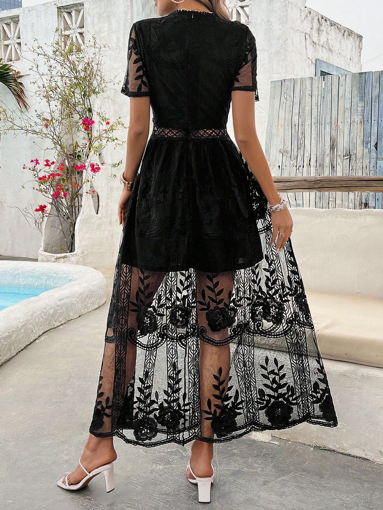 Classy Woman Embroidered Mesh Dress
