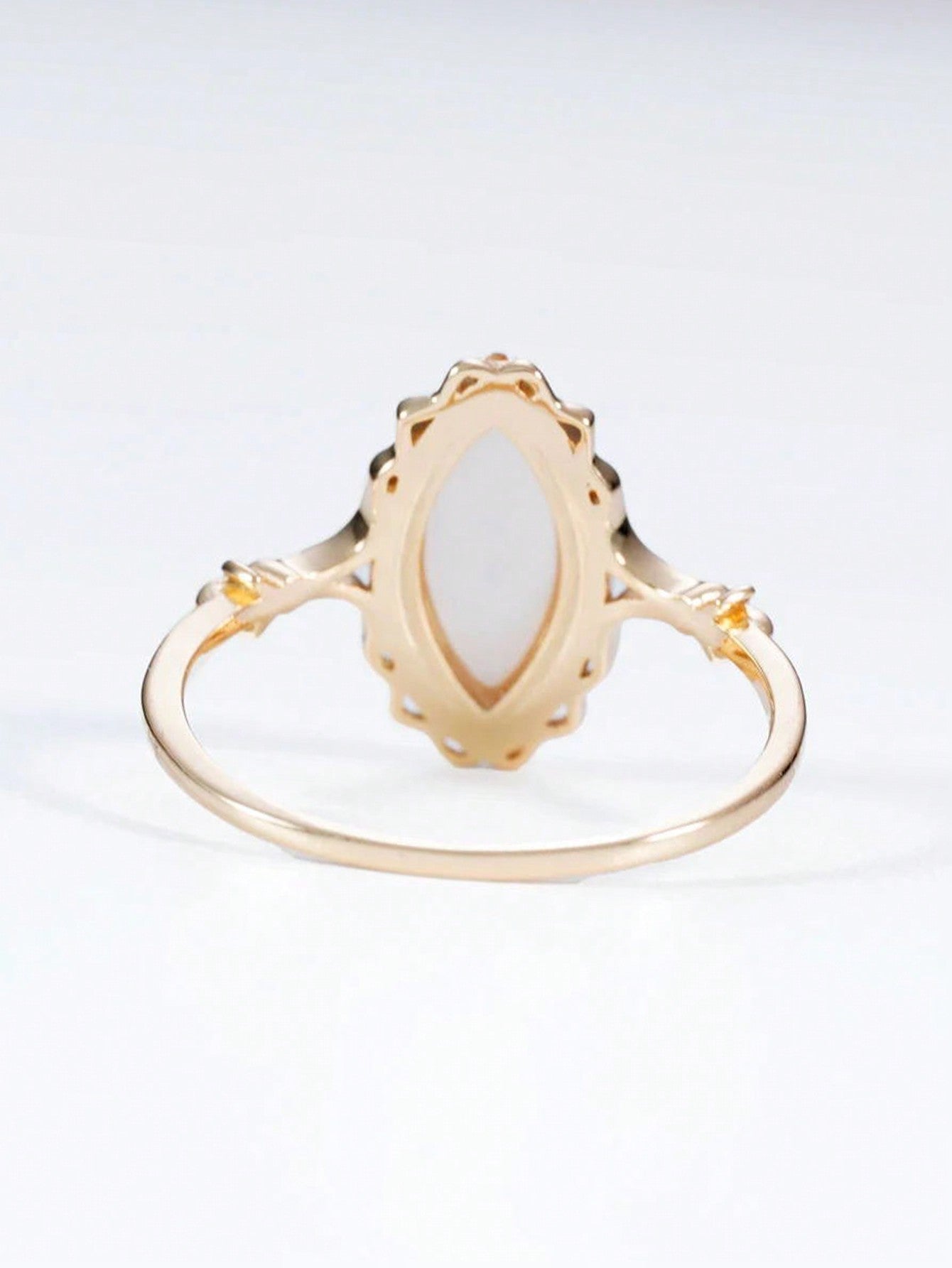 Vintage Mother Of Pearl Ring Perfect