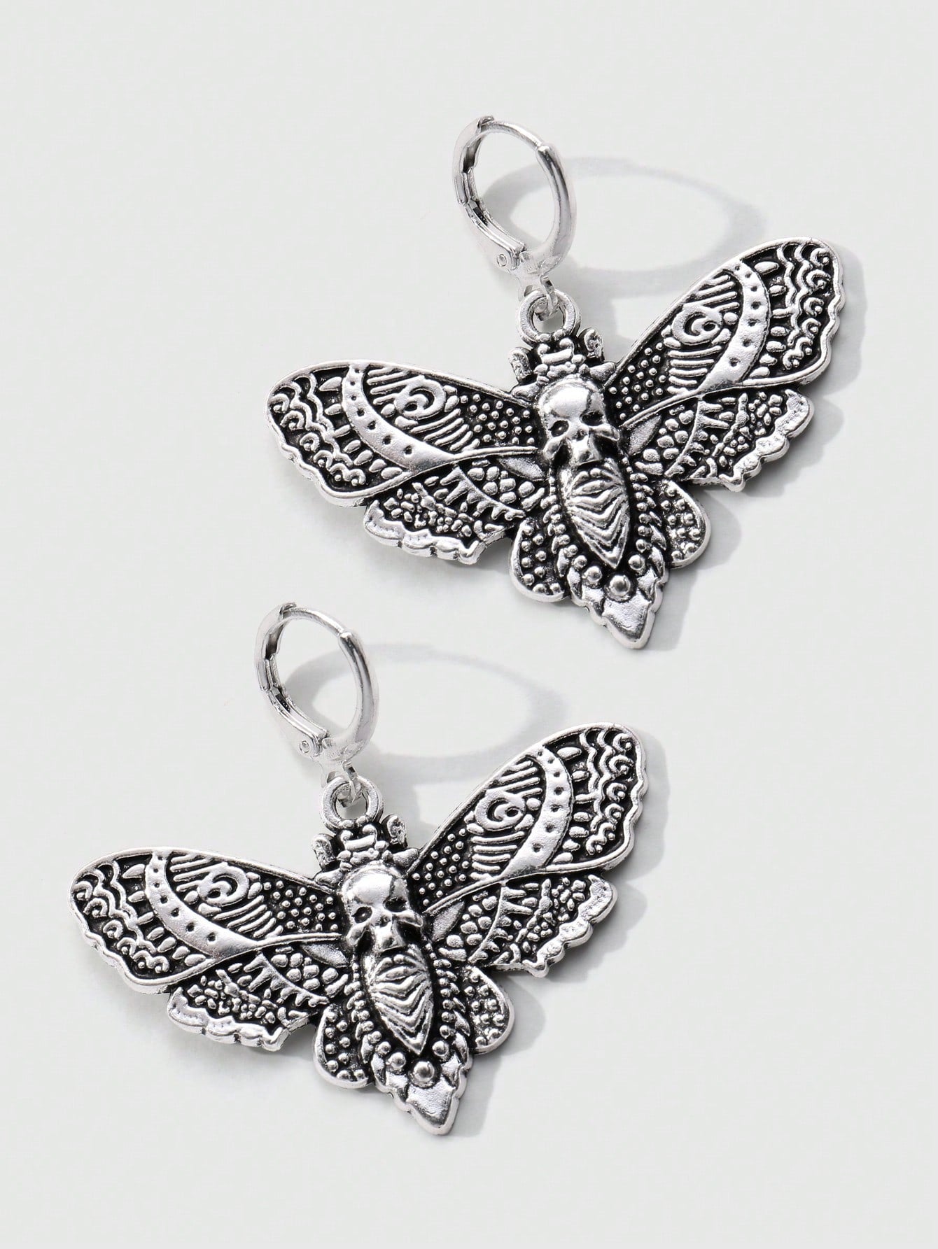 Vintage Gothic Black Moth & Skull Head Pendant Earrings