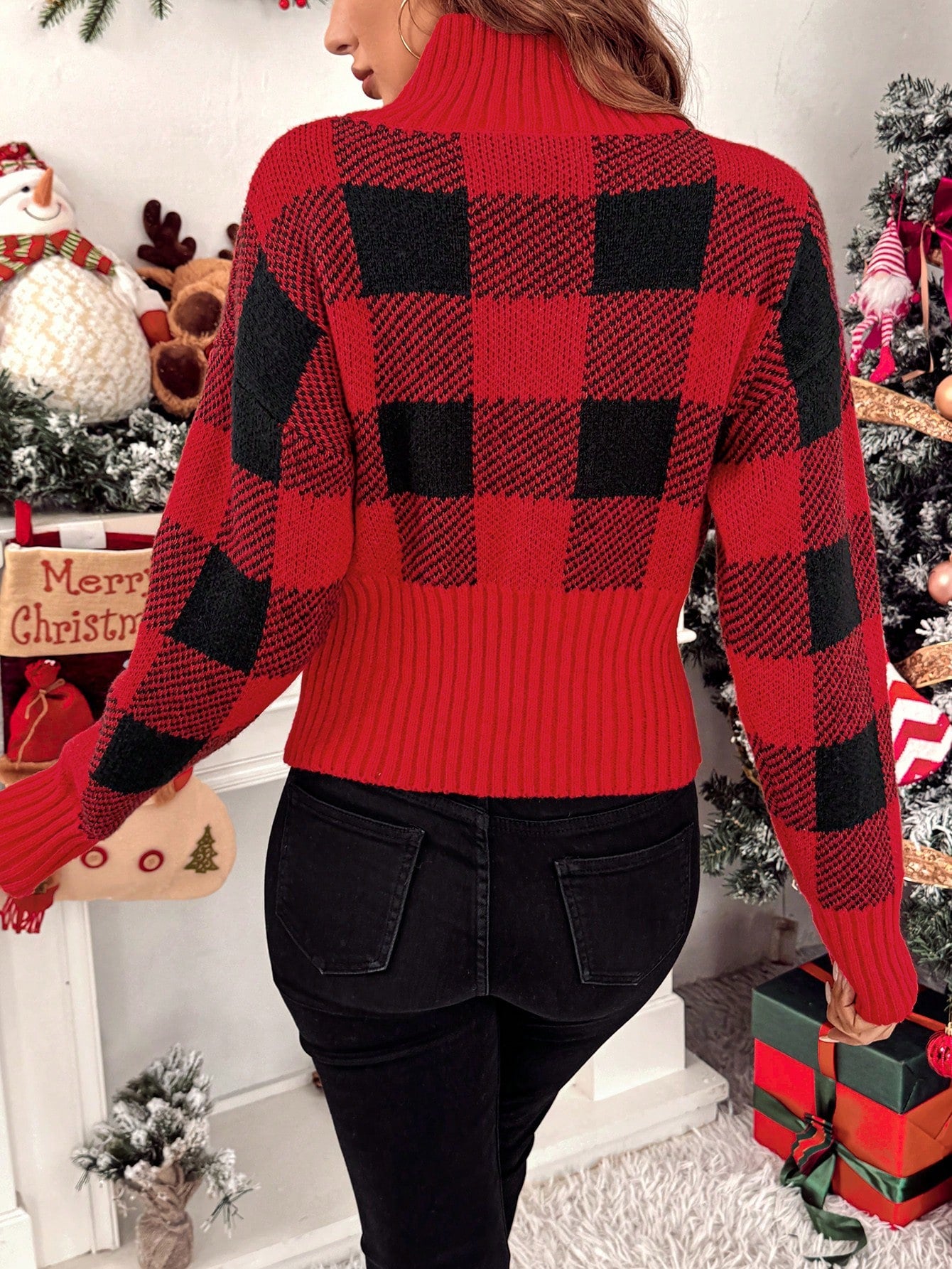 Plaid Cropped Pullover