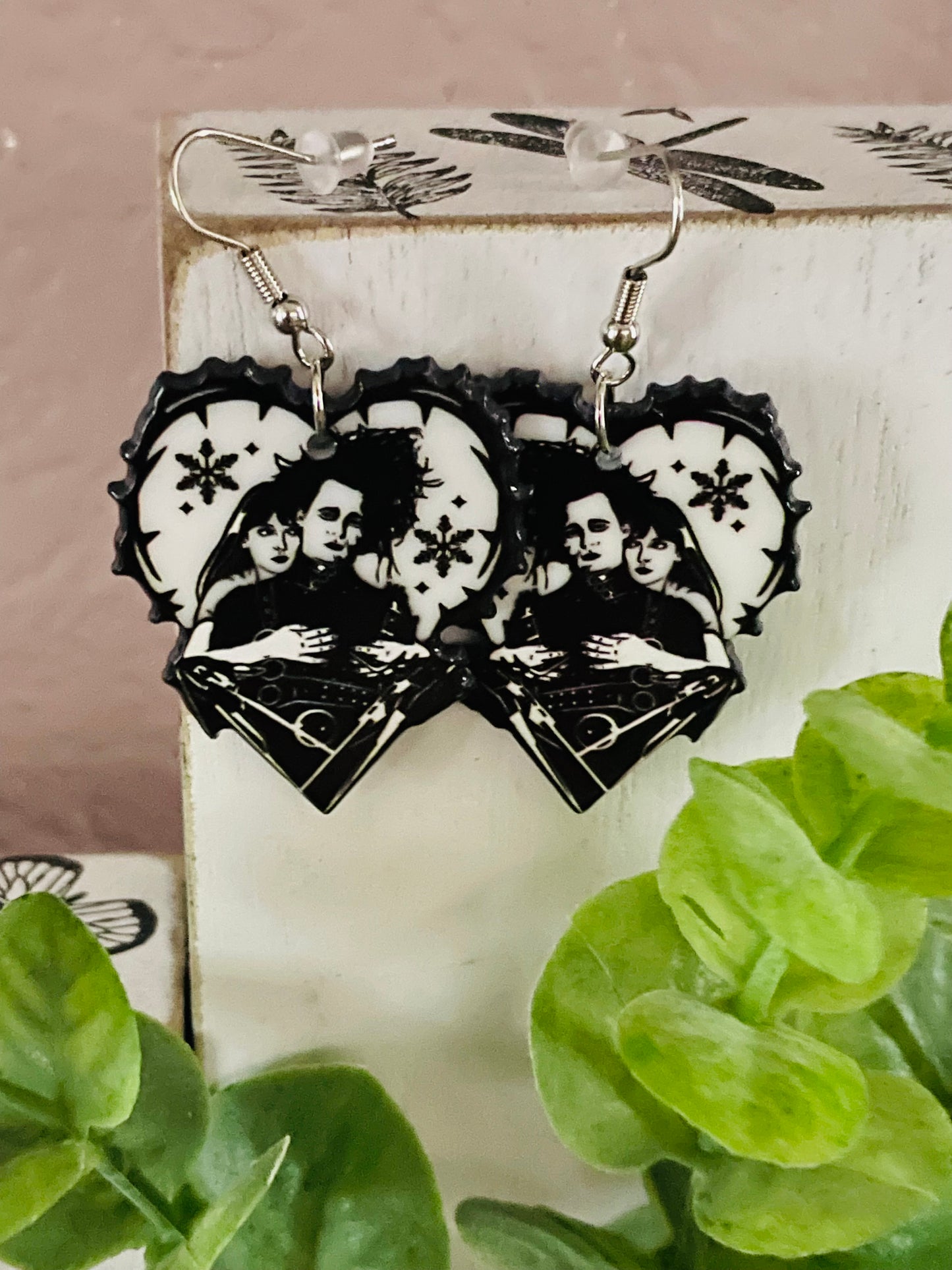 Scissorhands Heart Shape Earrings