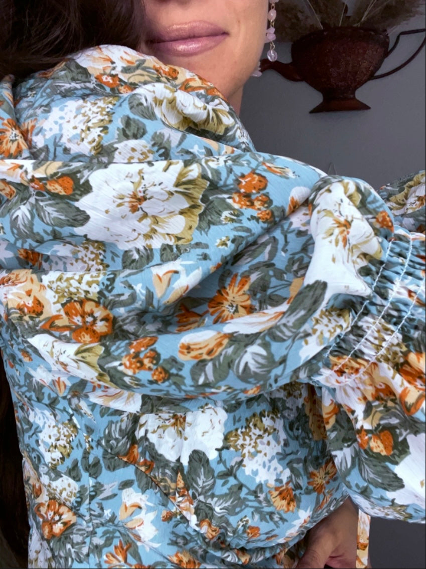 Blusa de manga fruncida con cordón y cuello cuadrado con estampado floral Frenchy