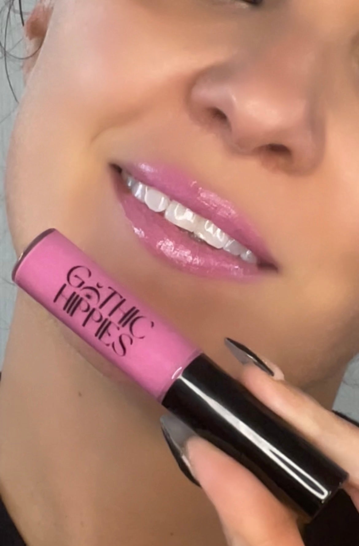 LUXURY GODDESS Lip Glaze - Lip Lock