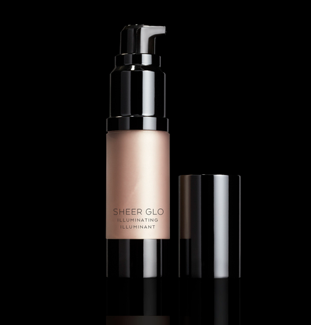 LUXURY GODDESS Sheer Glo Illuminating Lotion