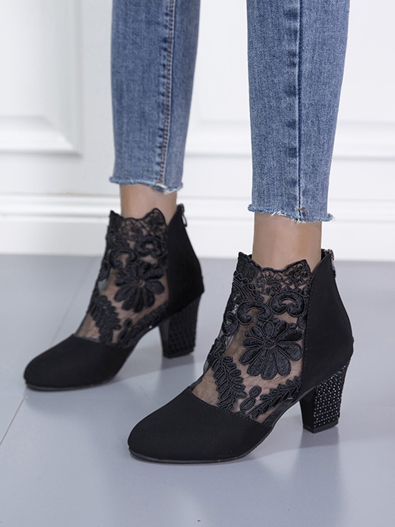 Gothic Vintage Black Floral Embroidery Chunky Heeled Zip Back Short Boots