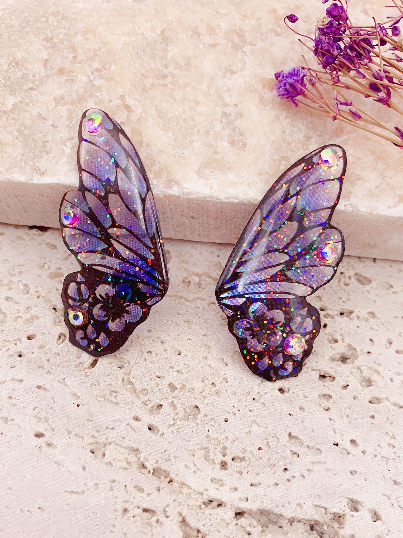 Aretes con alas de mariposa y diamantes de imitación