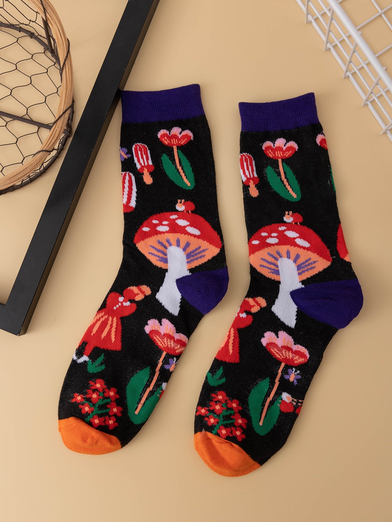 Mushroom Pattern Crew Socks