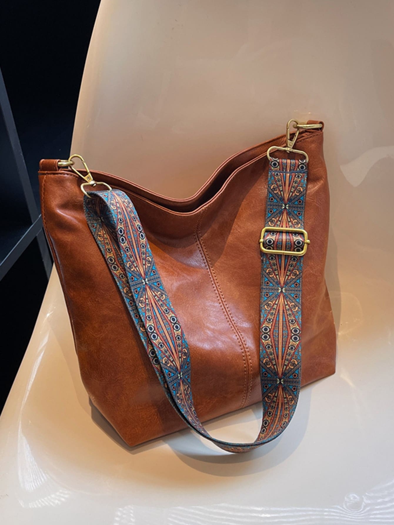 Earthbound Women's Shoulder Bag Crossbody Bag