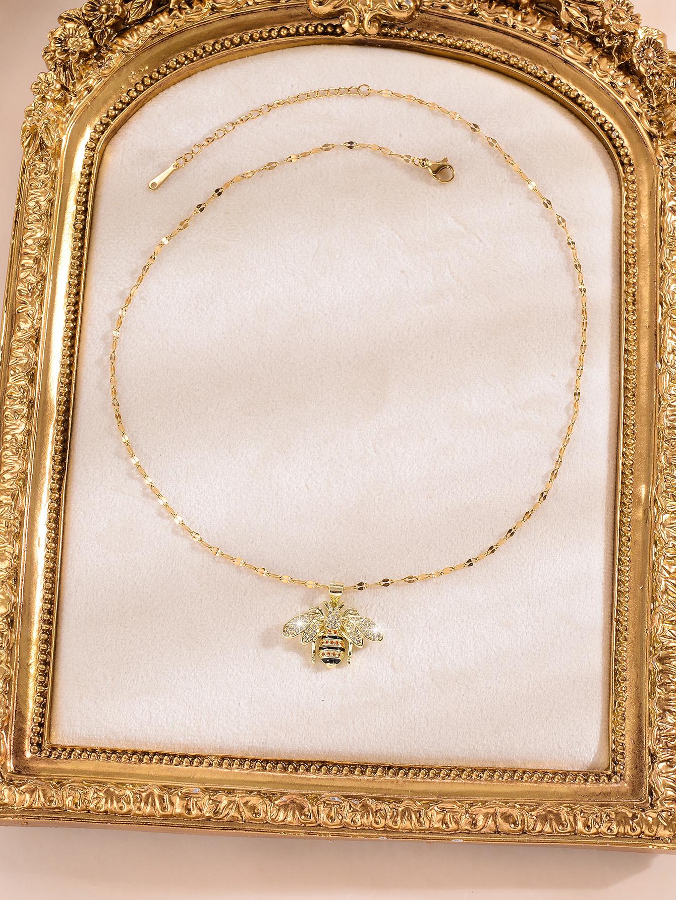 Exquisite Rhinestone Bee Charm Necklace