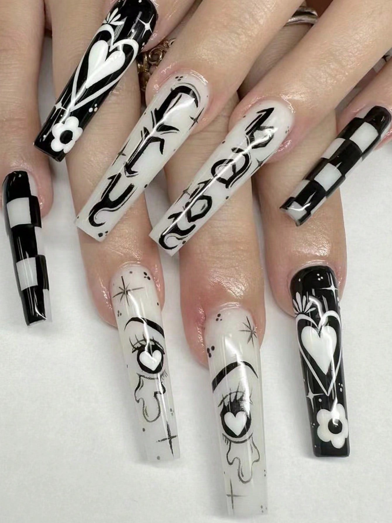 Skull Print Nail Set 24-pcs and 1pc Nail File & 1 sheet Tape