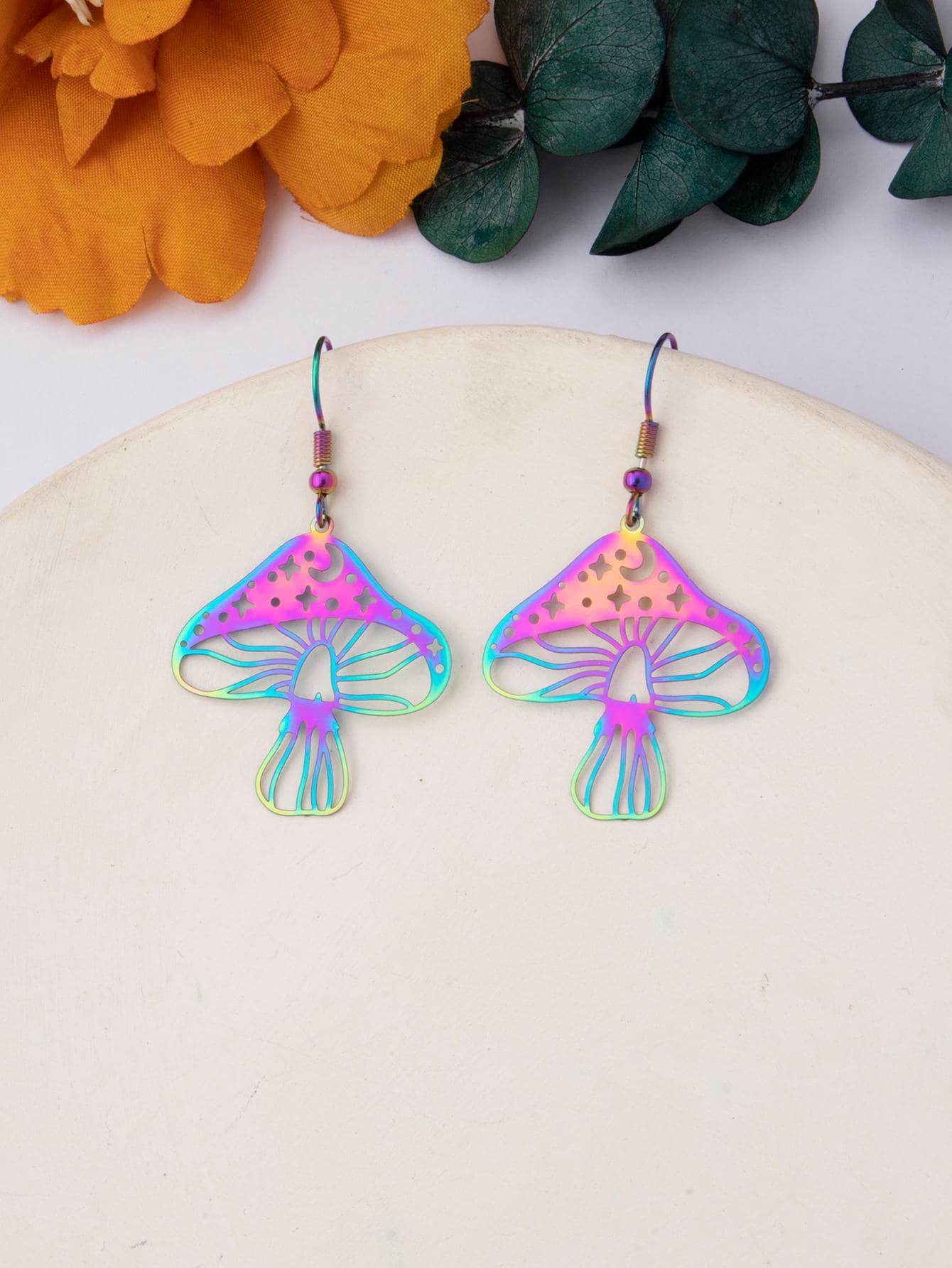 Ombre Hollow Out psychedelic ￼Mushroom Earrings
