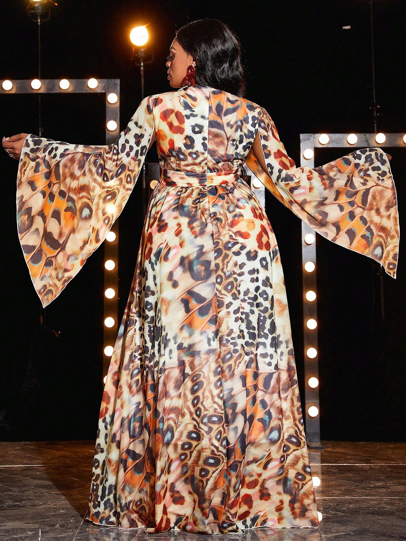 Plus Leopard Print Flare Sleeve Dress