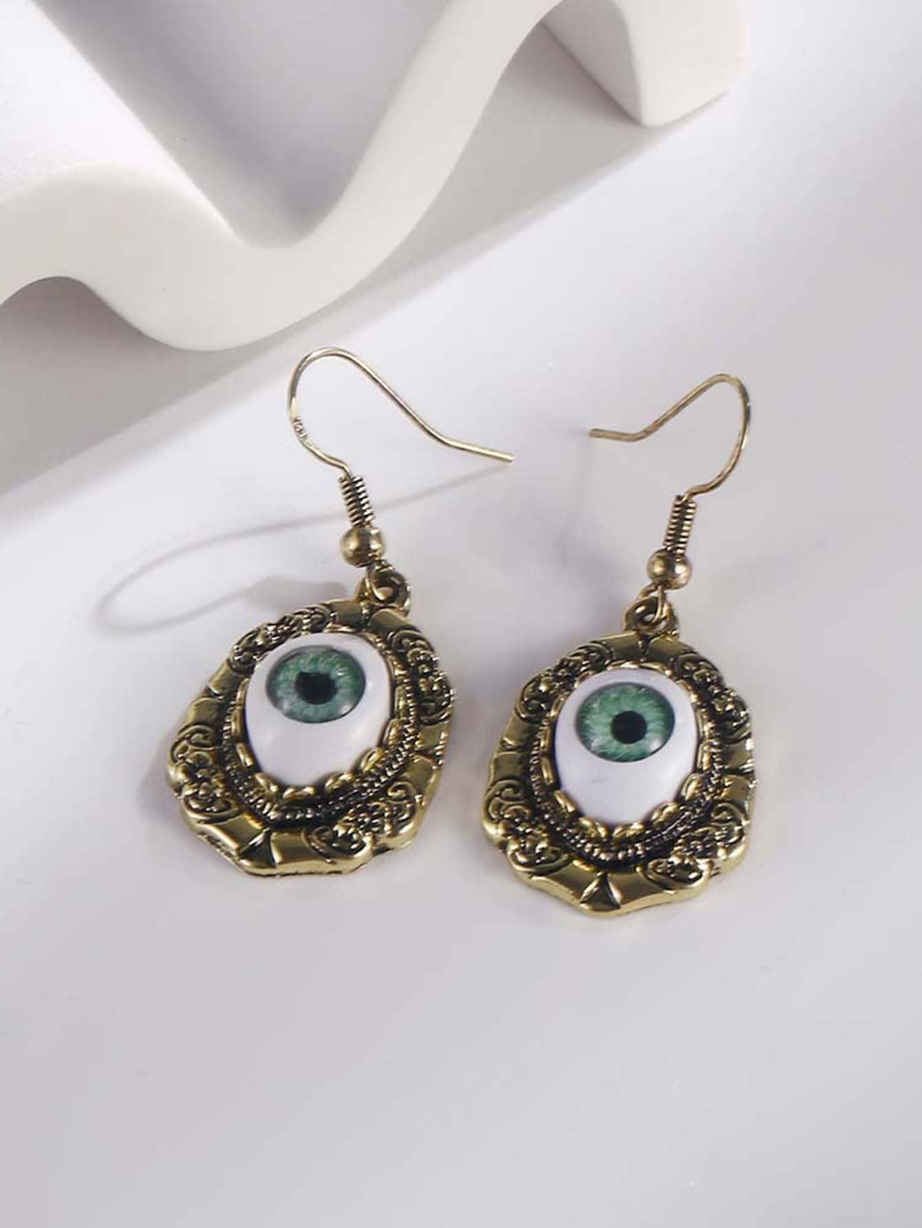 Punk Green Eyes Earrings