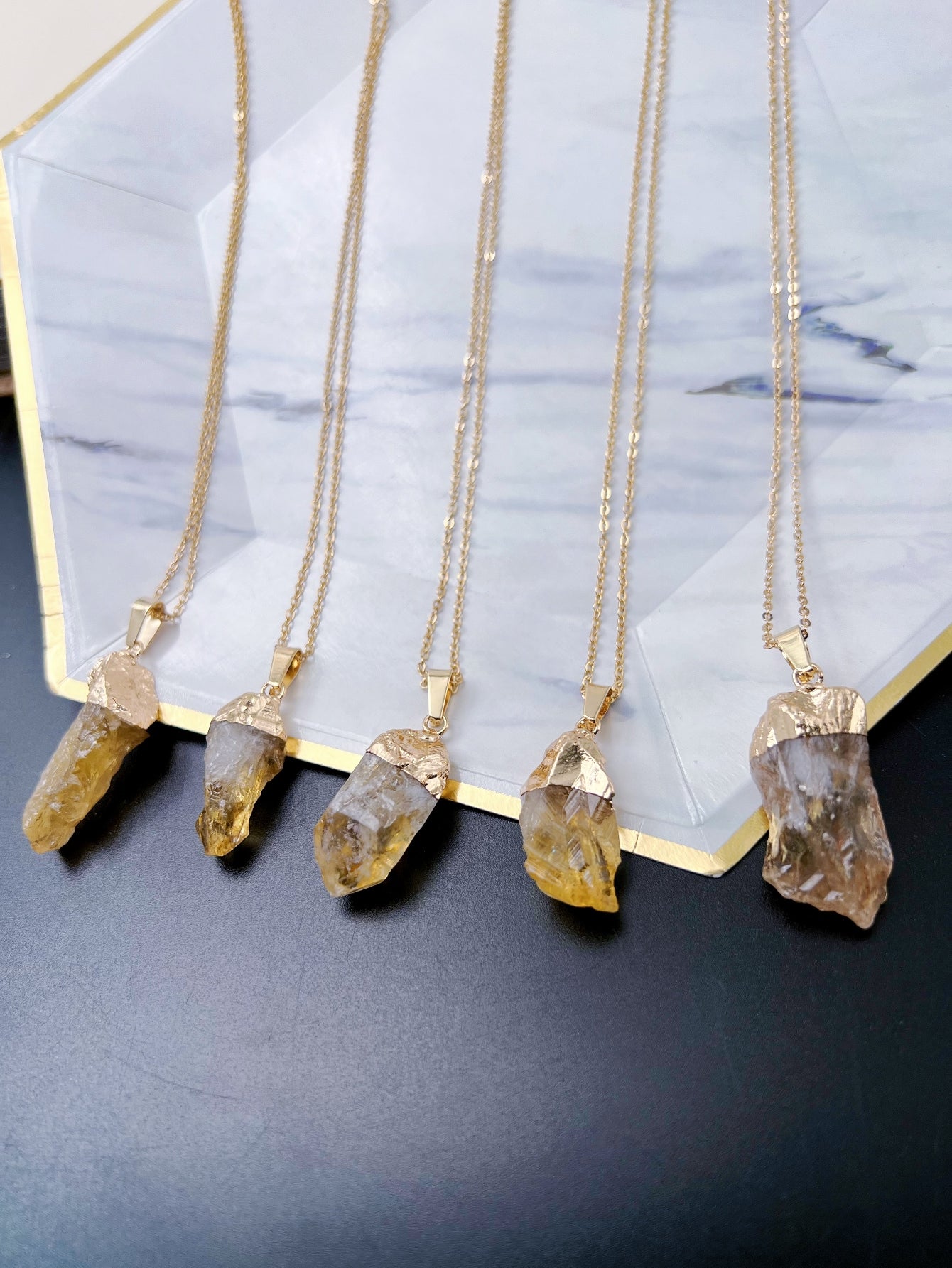 Natural Brazilian Citrine Stone Necklace Healing Crystal Pendant Spiritual Energy Best Friend Gift 1pc