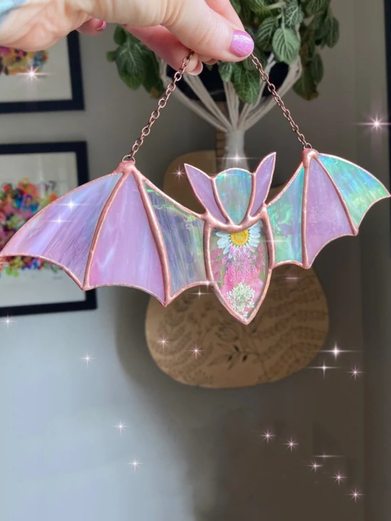 Hippie Bat Shaped Suncatcher With Acrylic Wall Art Decoration 1pc