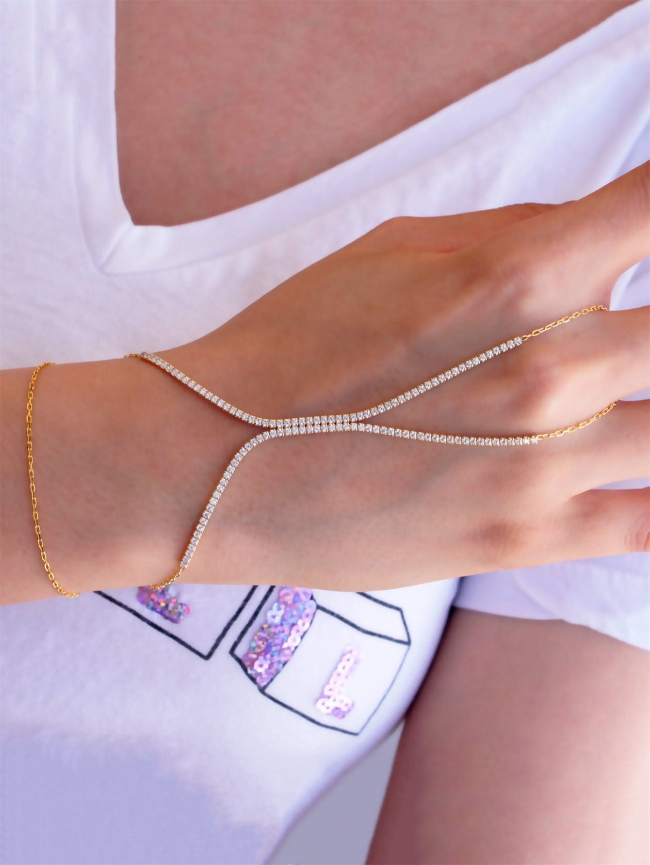 Minimalist Chain Bracelet With Ring