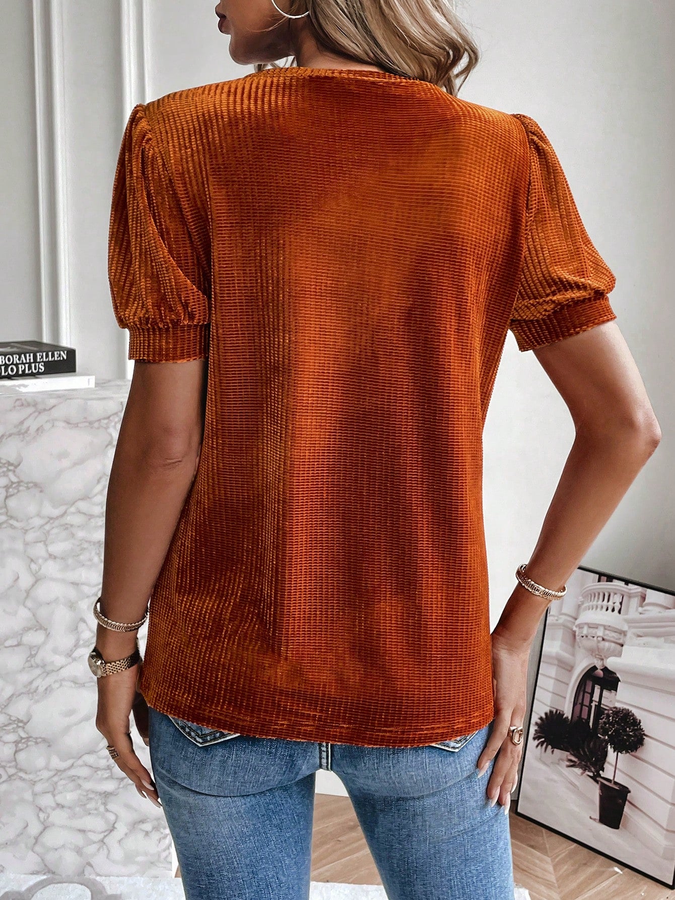 Pumpkin Spice Solid Puff Sleeve Velvet Tee