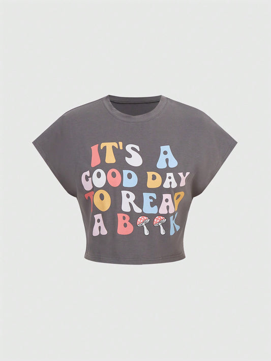 It's A Good Day To Read A Book Women's Batwing Sleeve T-shirt